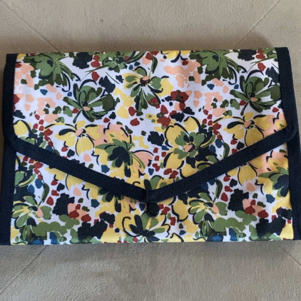 Thirty-One Floral Clutch - Yellow, Green, Black